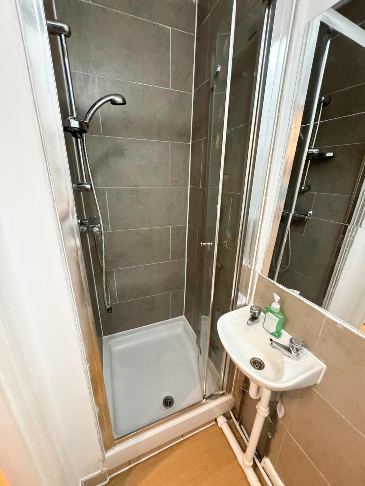 Clapham Apartament *